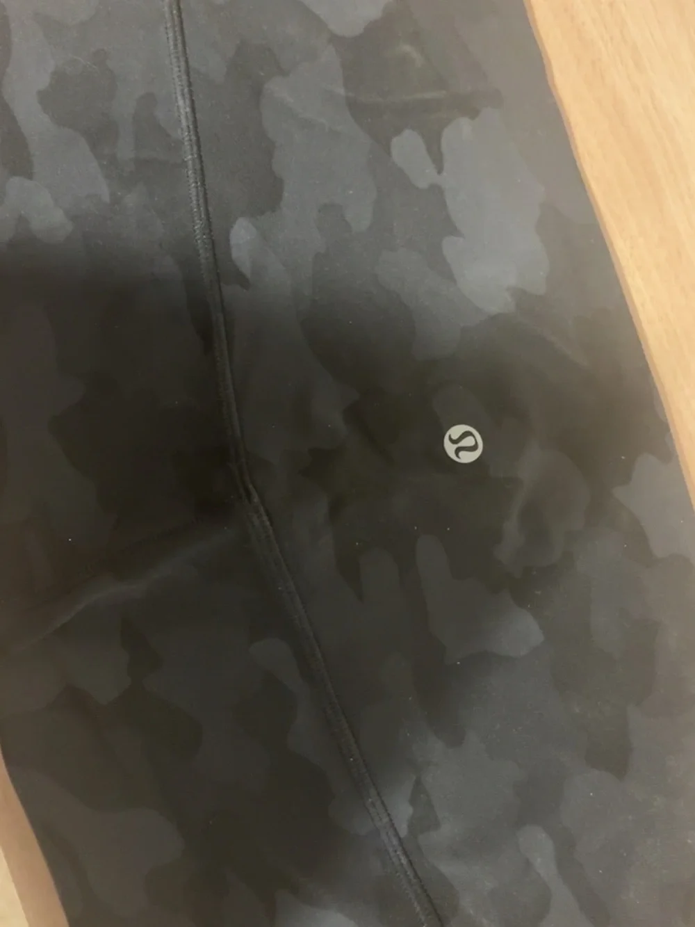 Women's Camo Athletic Leggings - Dark Gray/Black